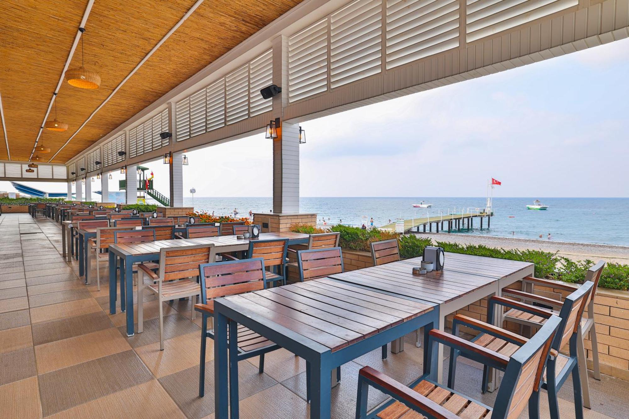 Crystal Admiral Resort Suites&Spa - Ultimate All Inclusive Kızılot Exteriör bild